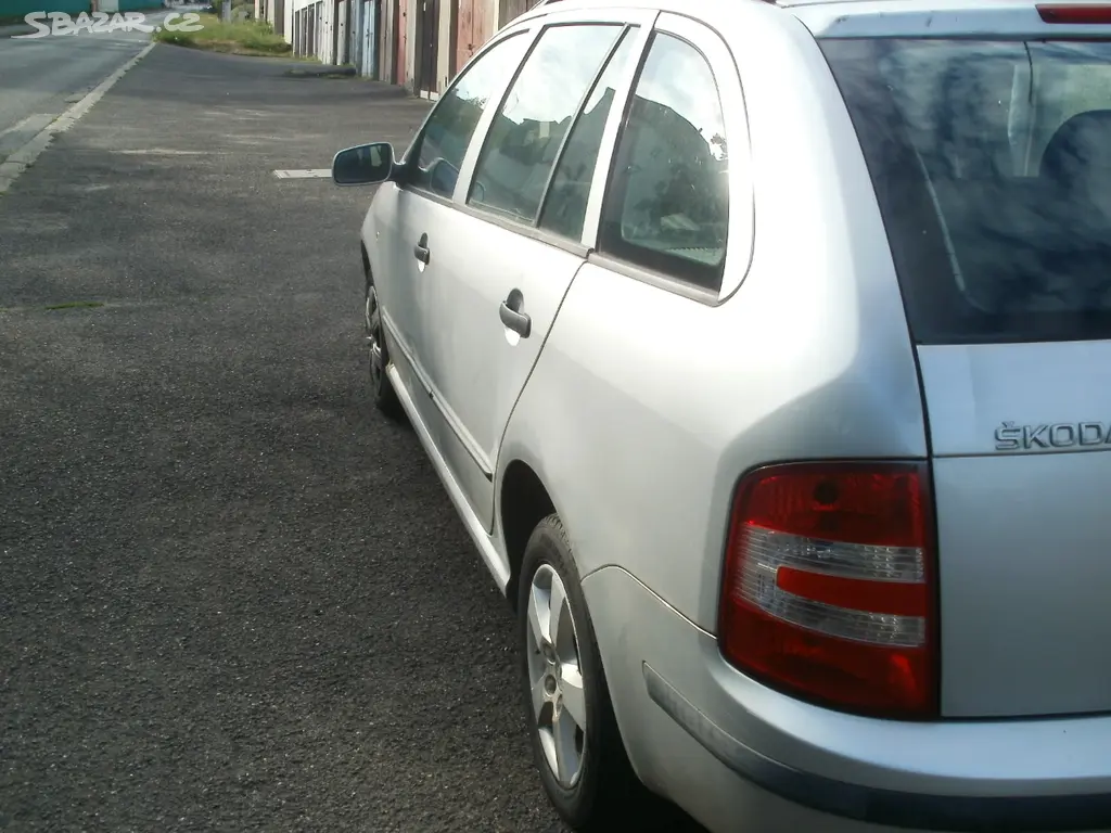 Prodám Škoda Fabia combi 1.4TDi - fotka 3