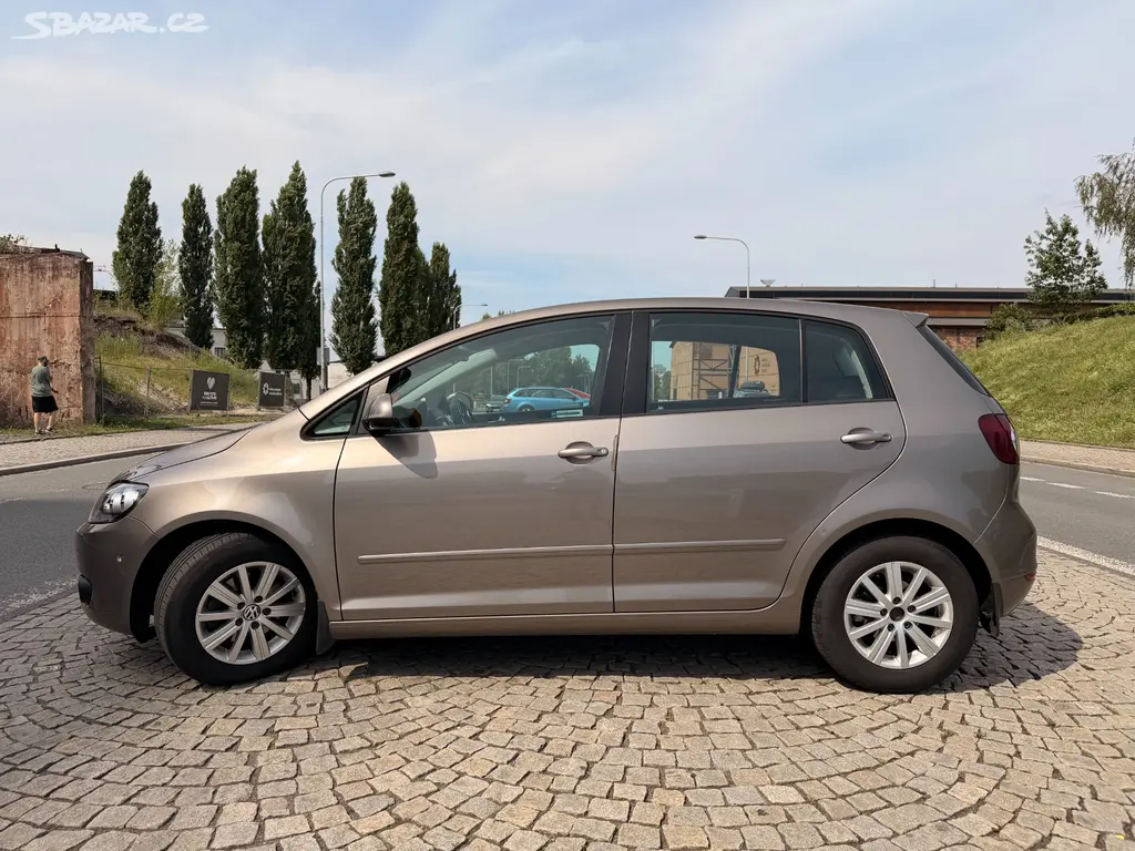 VW Golf Plus 1.6 TDI DSG (2011)|Top Servis|CarPlay - fotka 3