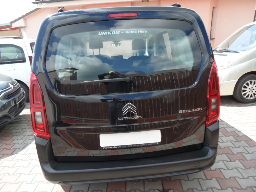 Citroen Berlingo 1.5 Blue HDi,zak. v ČR,serv.kníž. - fotka 5