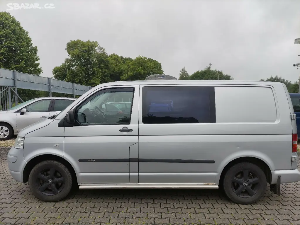 VW TRANSPORTER T5 1.9TDi ,OBYTNÁ VESTAVBA,B. STAN - fotka 6