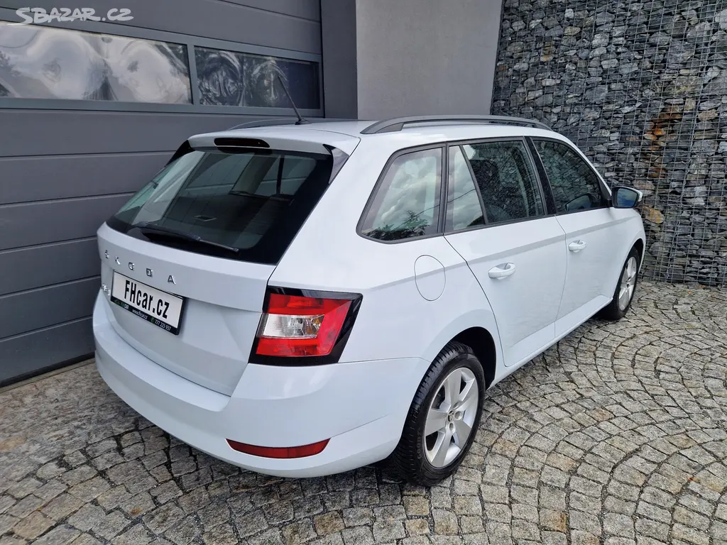 Škoda Fabia 1,0 TSI, 70KW, Ambition - fotka 4