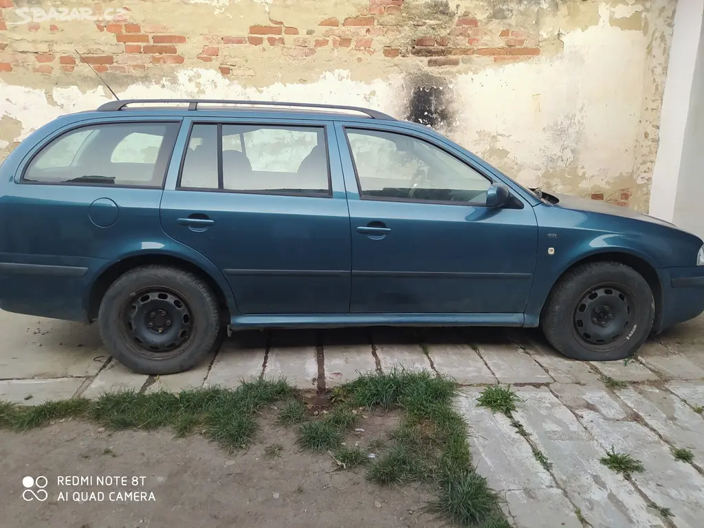 Škoda Octavia 2,0 85kw - fotka 4