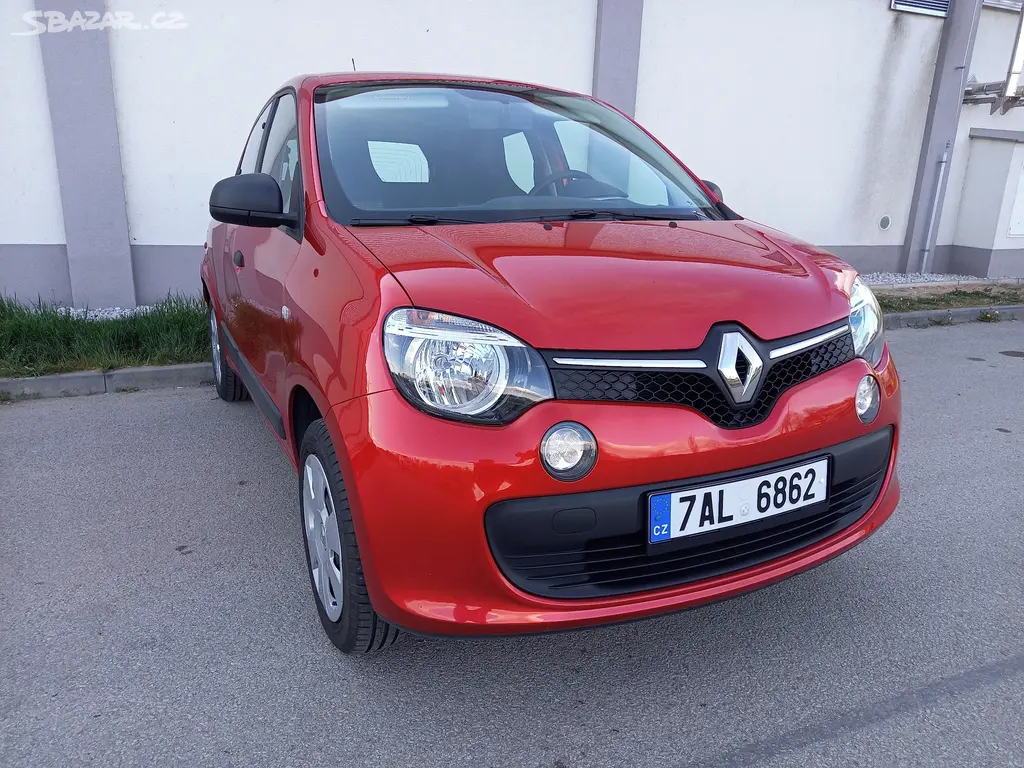 Renault Twingo, 52 KW, benzin, pouze 17 500 KM. - fotka 2
