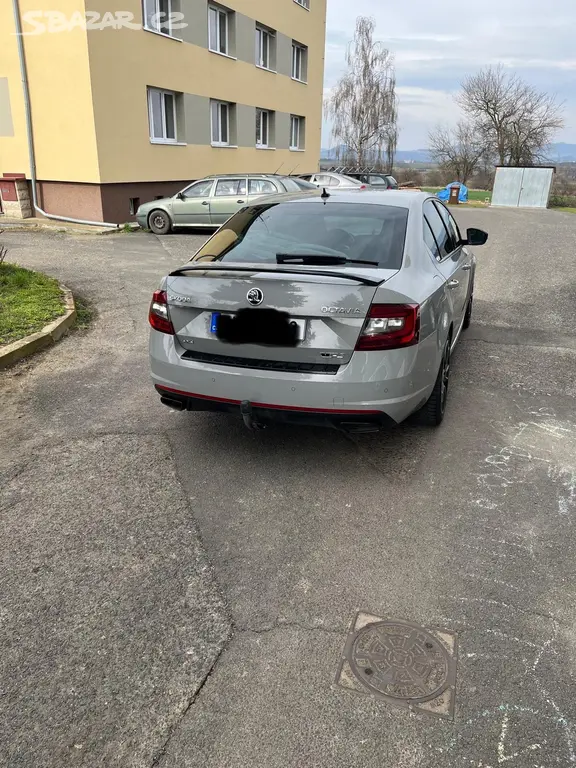 Škoda Octavia3- 2.0 TDI RS 4x4 DSG - fotka 4