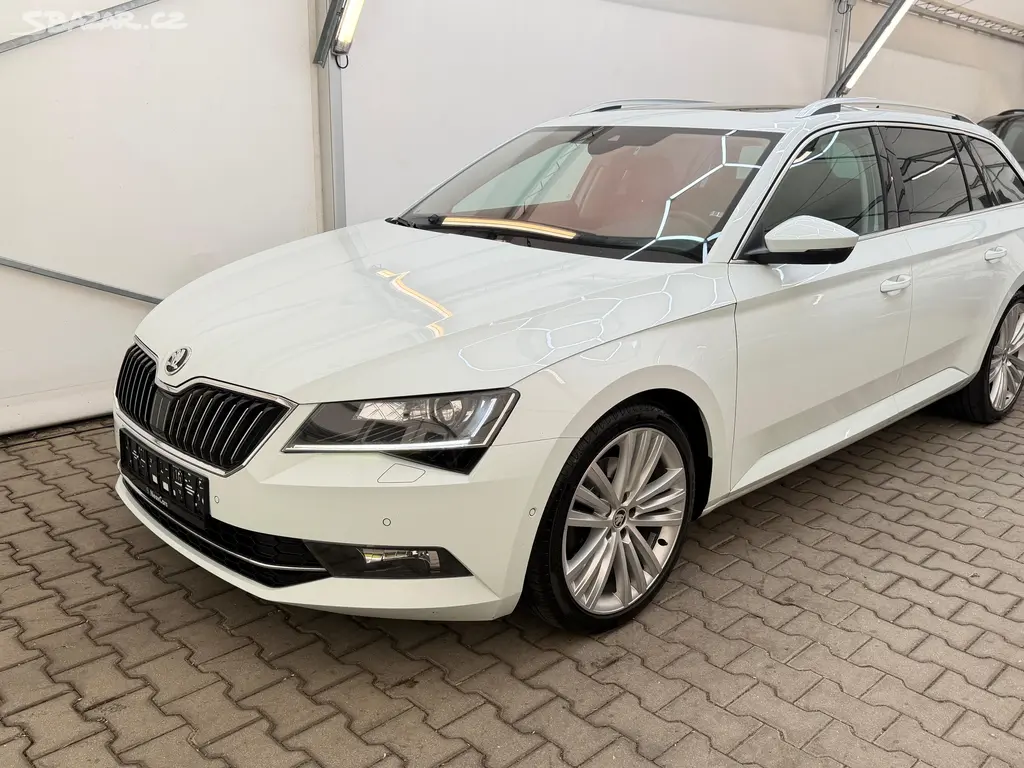 Škoda Superb, 2.0TDi,140kW,DSG,4x4,Webasto - fotka 3