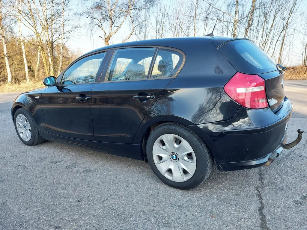 BMW 118D, 2.0TDI, 105kw, 01/2009 - fotka 4