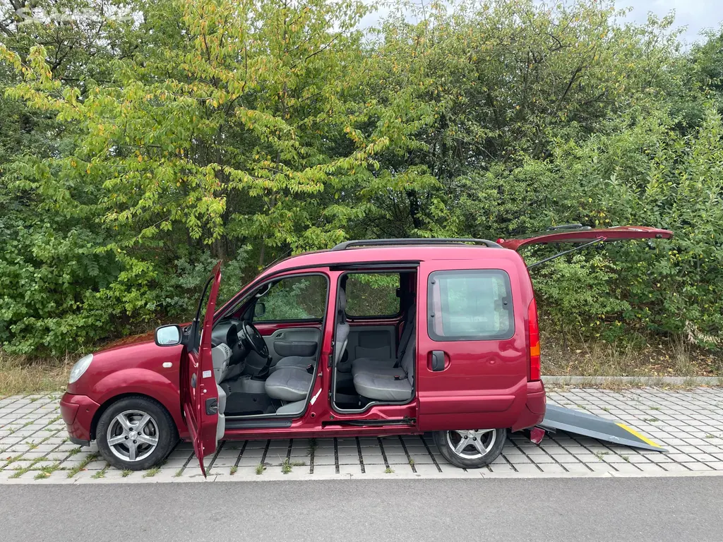 Renault Kangoo pro převoz vozíčkáře - fotka 3