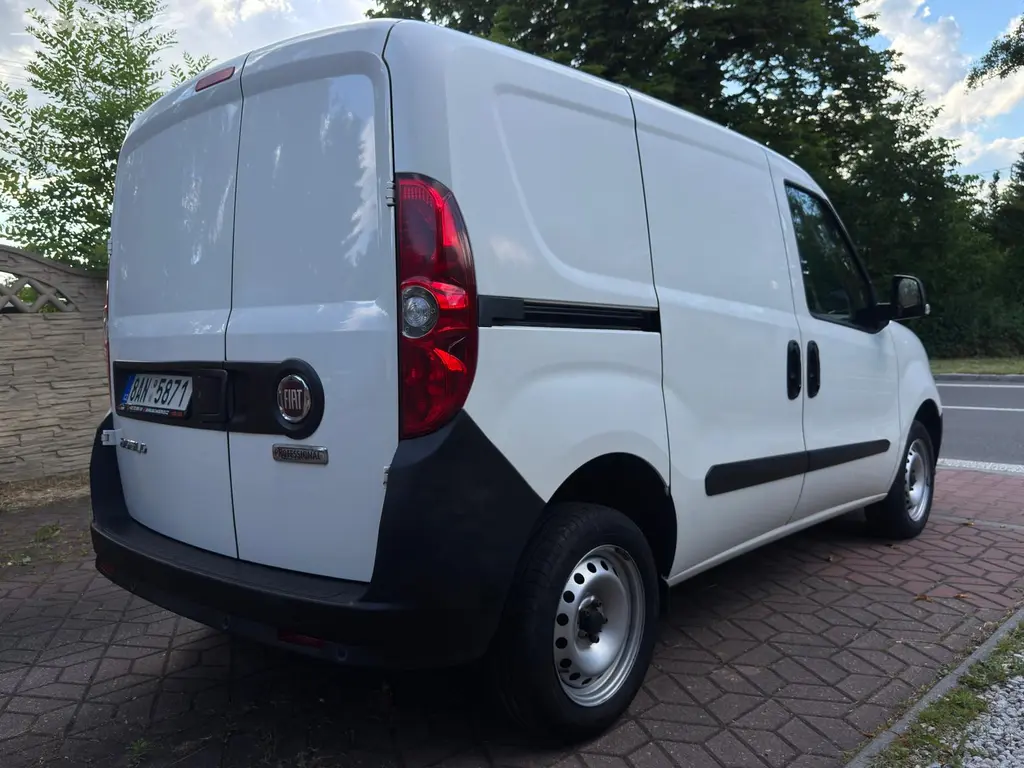 Fiat Dobló cargo 1.3 ČR 1.MAJ, DPH NEHAVAROVÁNO - fotka 6