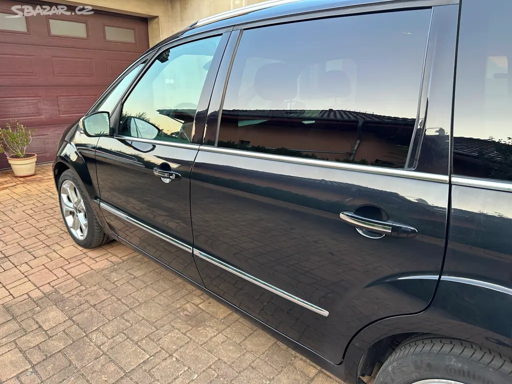 Ford Galaxy 2.2 TDCi Titanium Panorama | Rozvody - fotka 5