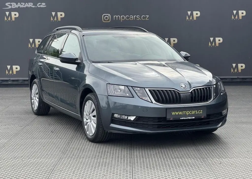 Škoda Octavia III 1.4TSi MAN Ambition+ 1.Maj - fotka 3