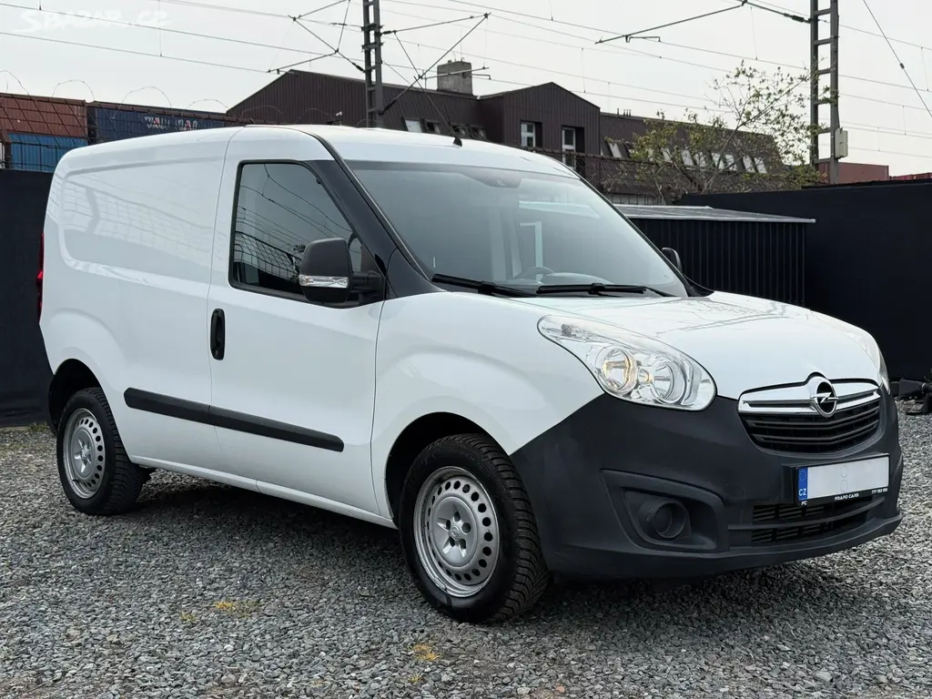 Opel Combo VAN 1.4 CNG 88kW L1H1 2016 | 67.950km - fotka 3