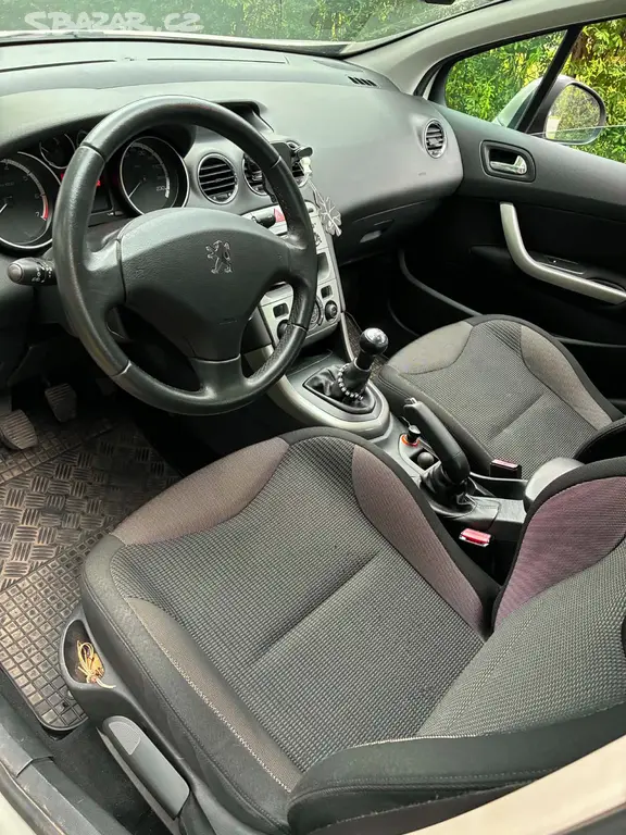 Peugeot 308 1.6 VTI 88 Kw - fotka 2