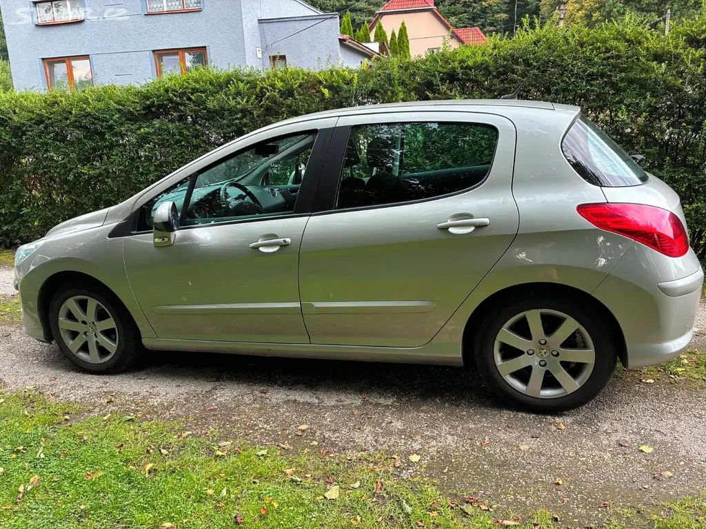 Peugeot 308 1.6 VTI 88 Kw - fotka 4