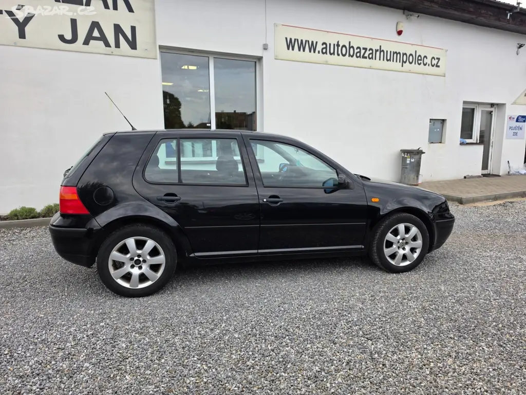 Volkswagen Golf, 1.4 i Nová STK - fotka 2