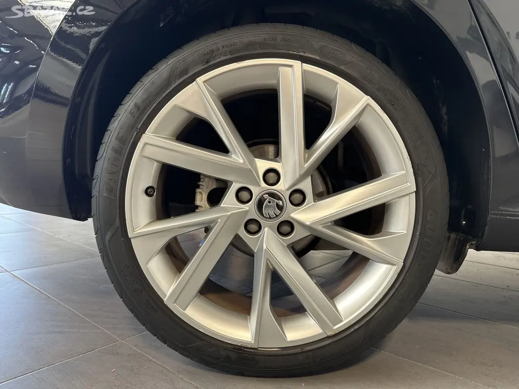 SKODA Scala 1.5 TSI DSG Style - fotka 4