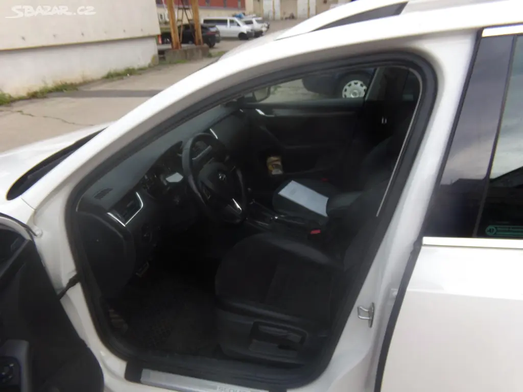 Škoda Octavia, 2.0TDI SCOUT - fotka 5