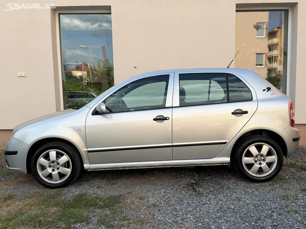 Škoda Fabia, 1.4 16v 55kW, pěkná, Nová STK - fotka 5