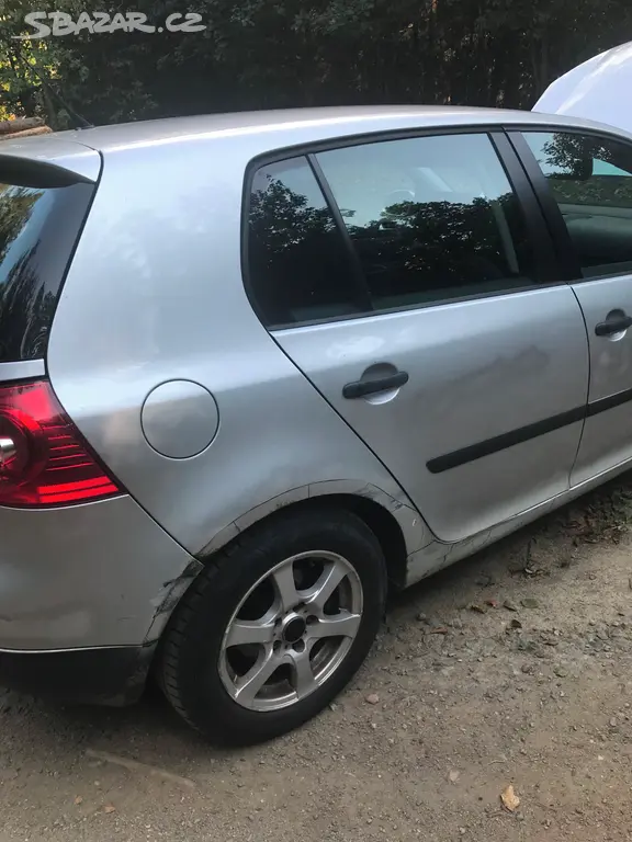 Volswagen golf - fotka 4