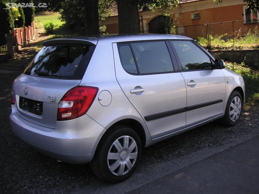Škoda Fabia 2 1.2i - fotka 6