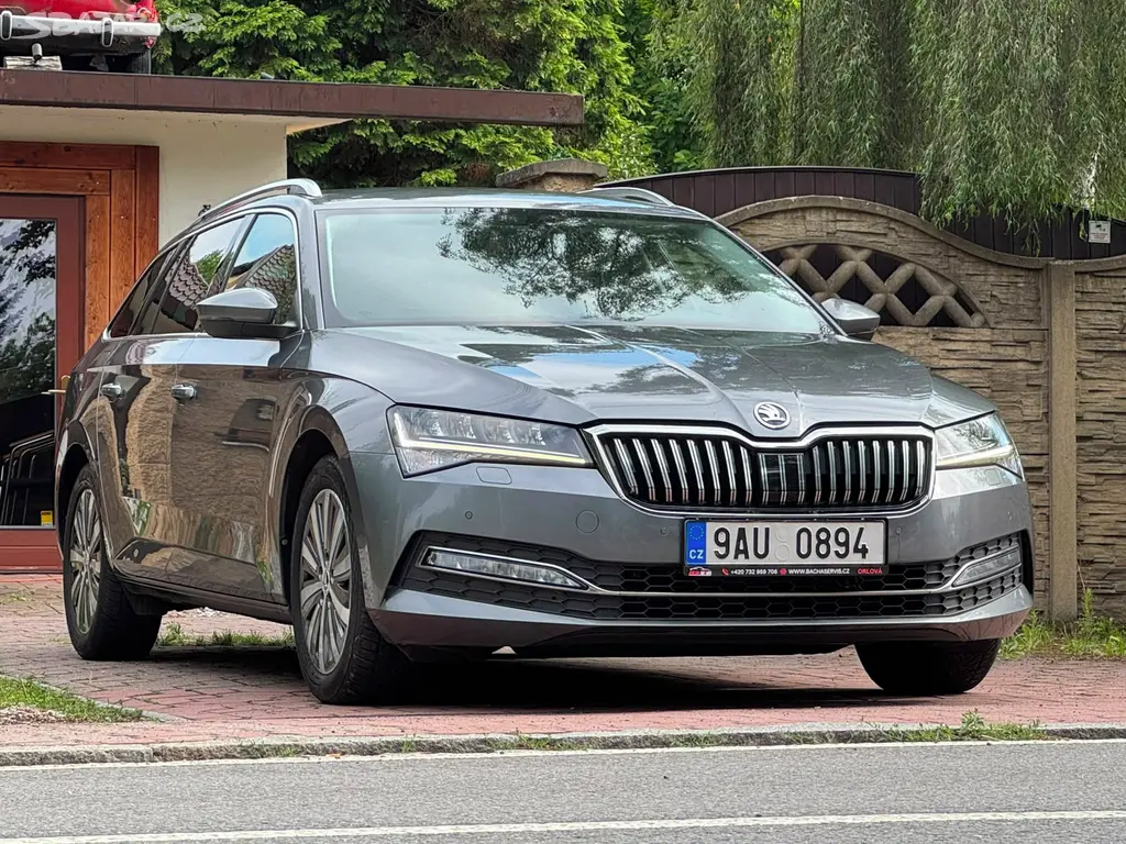 Škoda Superb 2.0 STYLE 1.MAJ ČR DPH KŮŽE