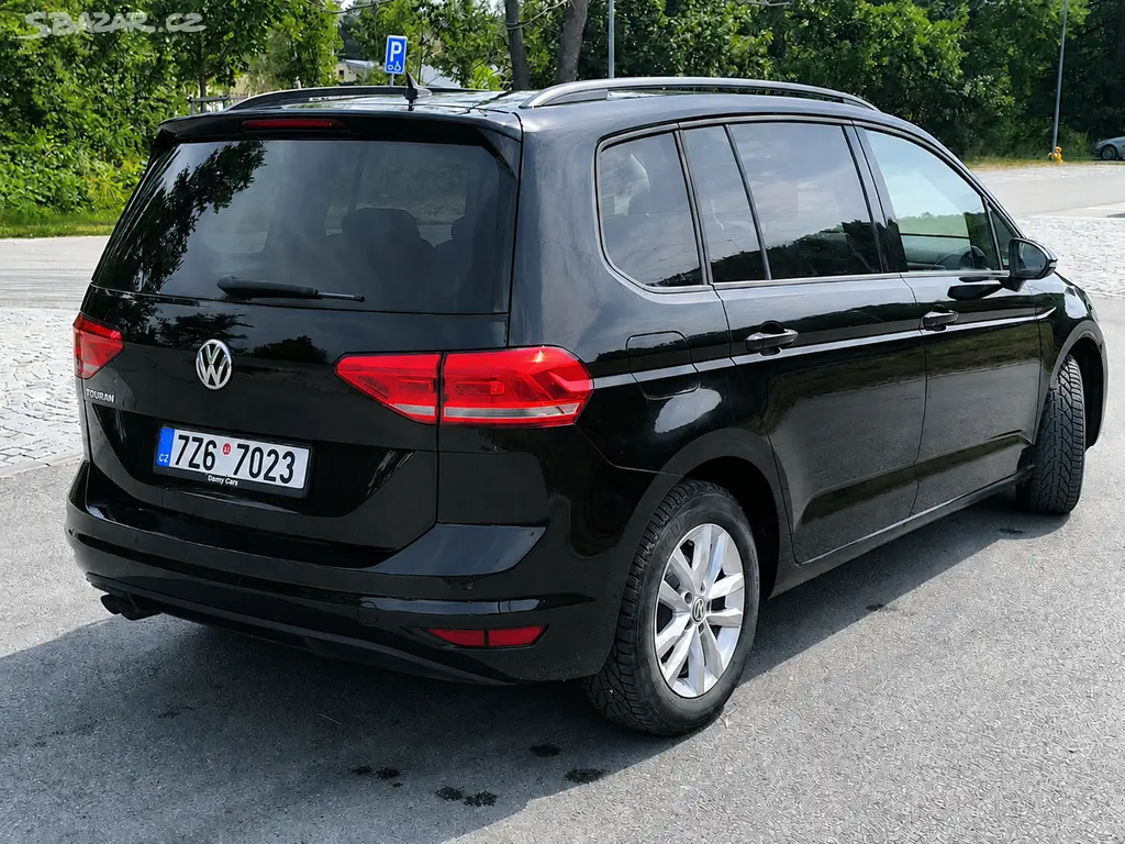 Volkswagen Touran 2.0 TDI 110kW DSG, 2019, NAVI - fotka 4