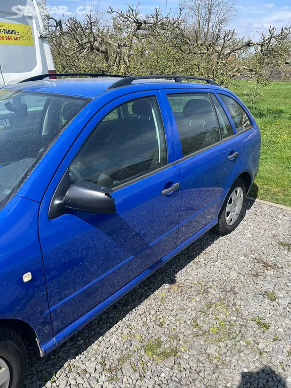 Prodám ŠKODA Fabia combi 1.6 - fotka 2