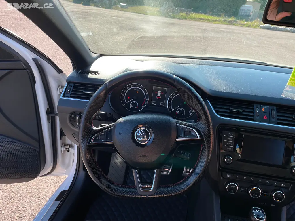 Škoda Octavia combi 3 RS TDi - fotka 5