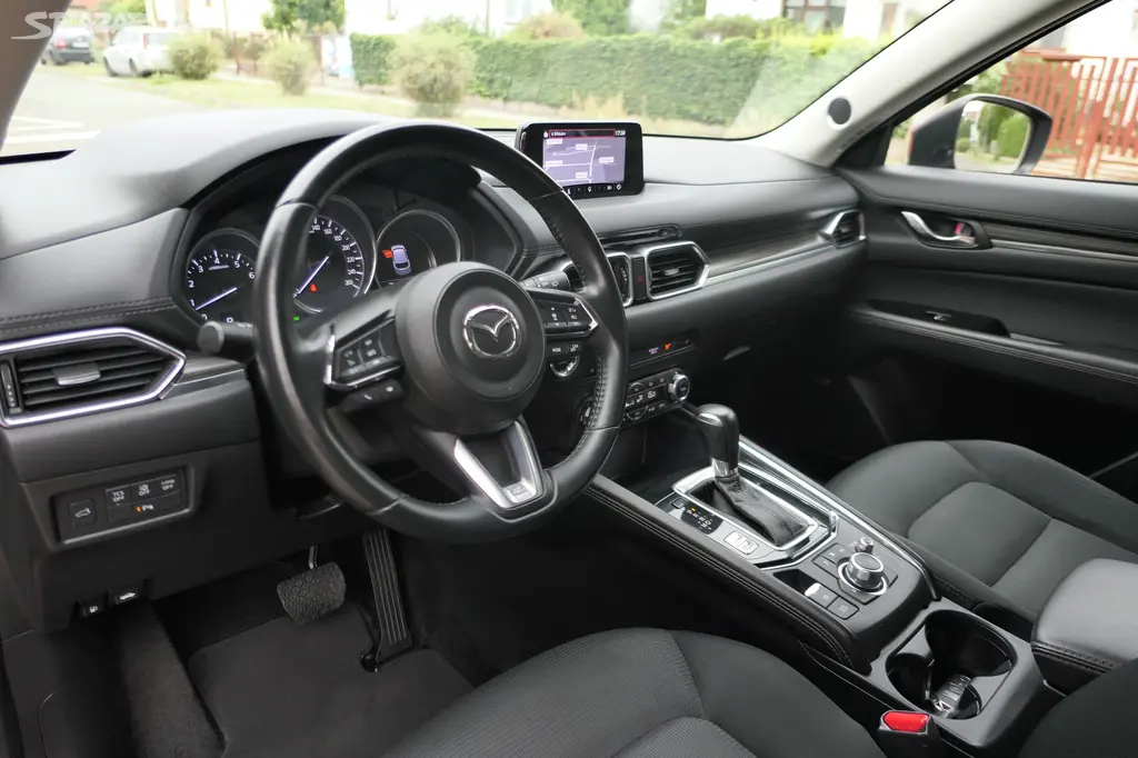 MAZDA CX-5 2,5 BENZIN,AUTOMAT,4X4,VELKA VYBAVA. - fotka 4