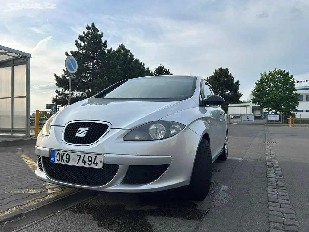 TEMPOMAT, KLIMA,1.6 MPI, ALU,spol. benz,SEAT Altea - fotka 5