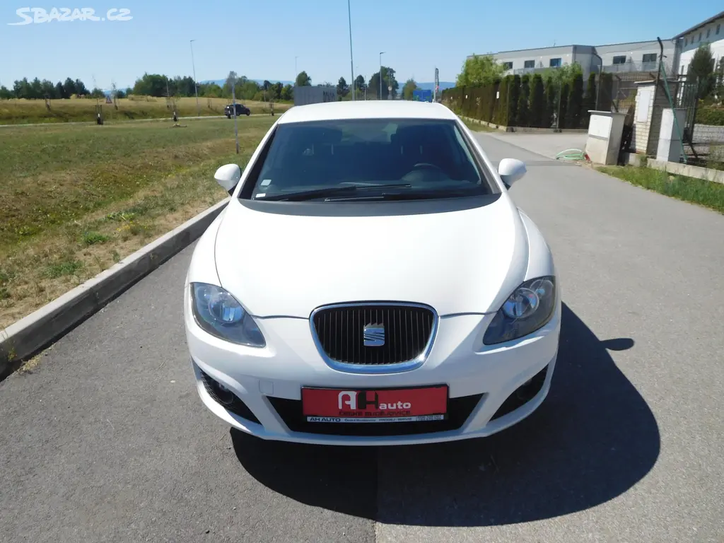 Seat Leon 1.2 TSi Comfort, 77 kW, 2011, Tempomat - fotka 6