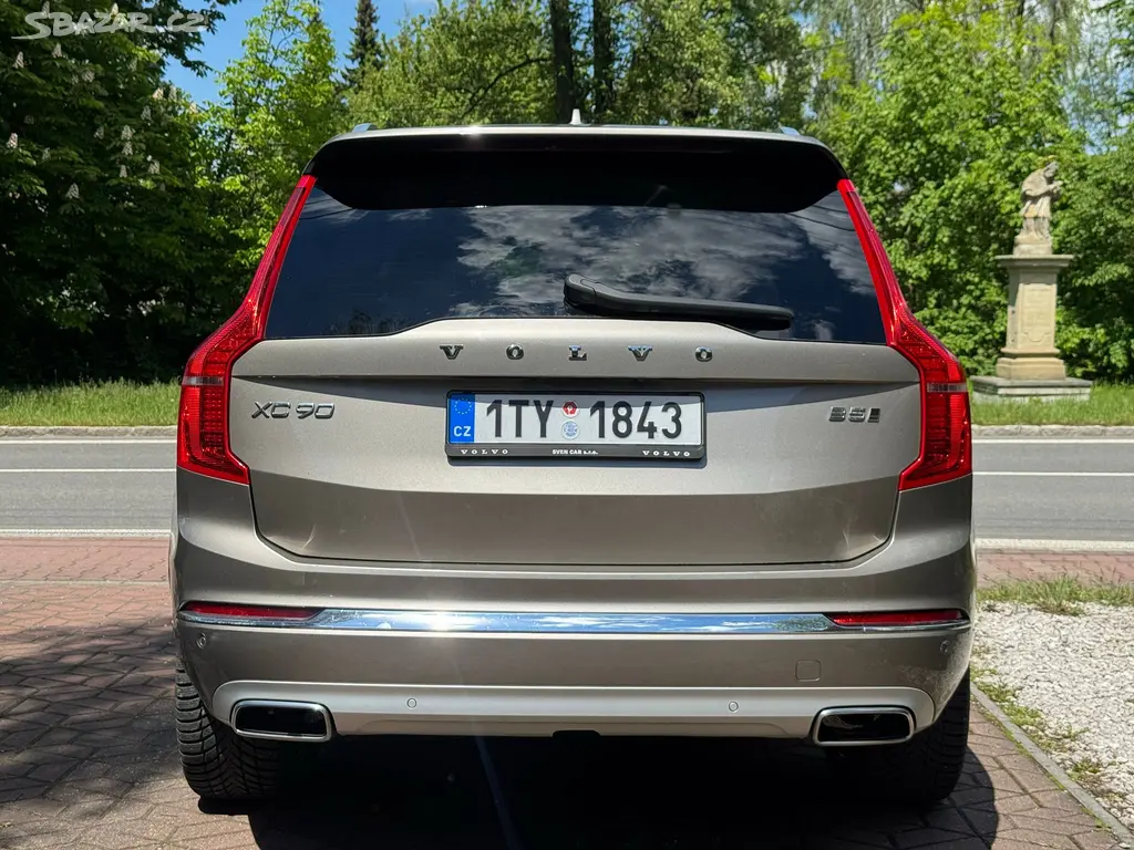 Volvo XC90 1. MAJITEL ČR DPH TOP CRYSTAL - fotka 5