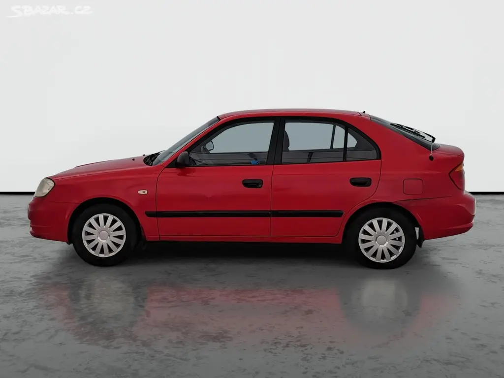 Hyundai Accent, 1.3, po STK, Tažné, Klima - fotka 3