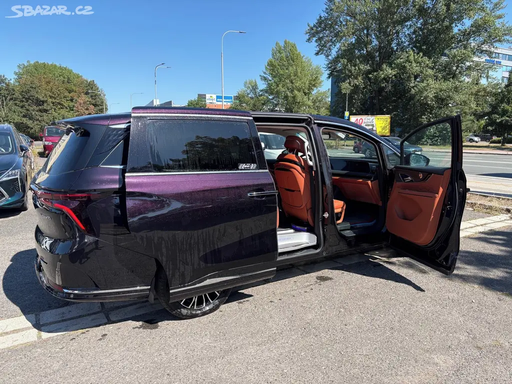 Dongfeng U-Tour, V9 HEV Marble Black - fotka 6