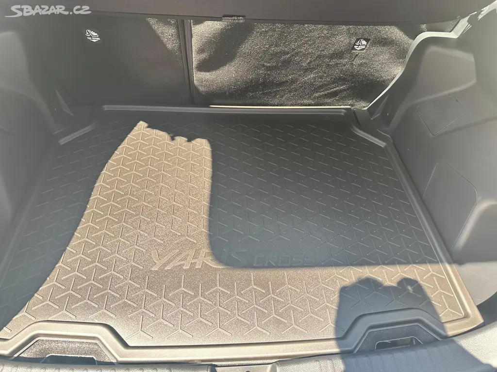 Toyota Yaris Cross, 1.5HEV 116PS Comfort - fotka 6