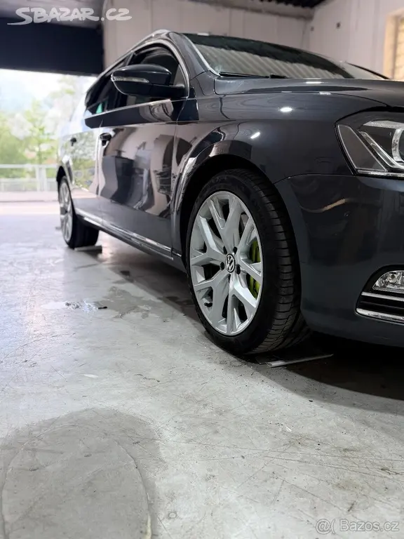 Volkswagen Passat 3,6 VR6 EXCLUSIVE 4M WEBASTO - fotka 5