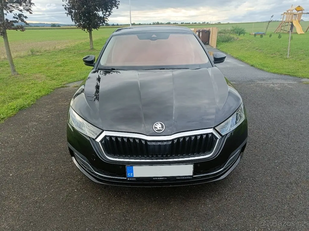 Škoda Octavia 2,0 TDI 110KW DSG STYLE PLUS - fotka 5