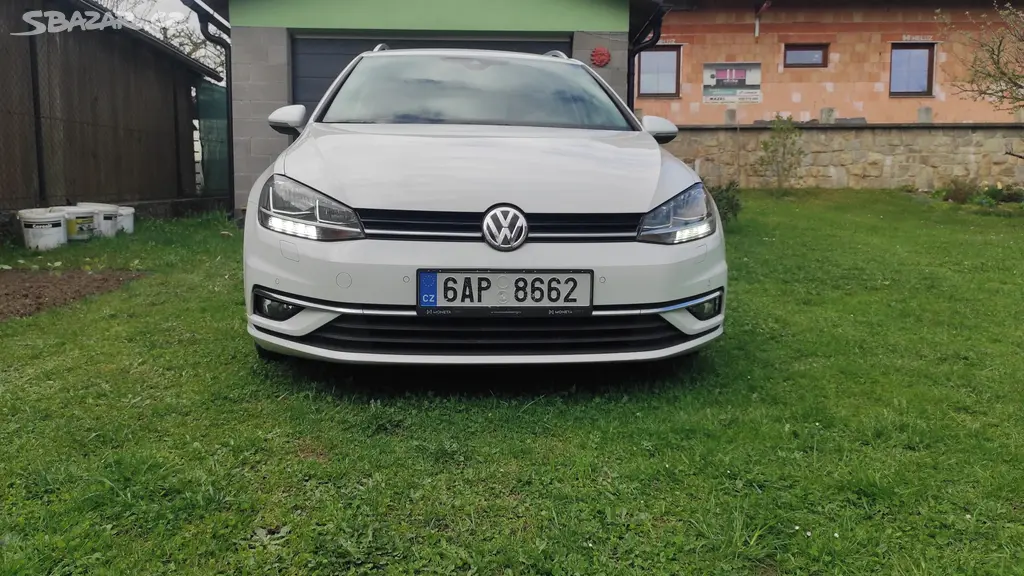 VW Golf 7 Variant, 1,6 TDi, verze 7,5.Carplay. - fotka 3