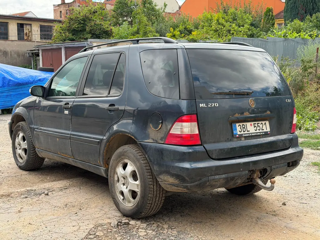 Mercedes ML 270 - fotka 3