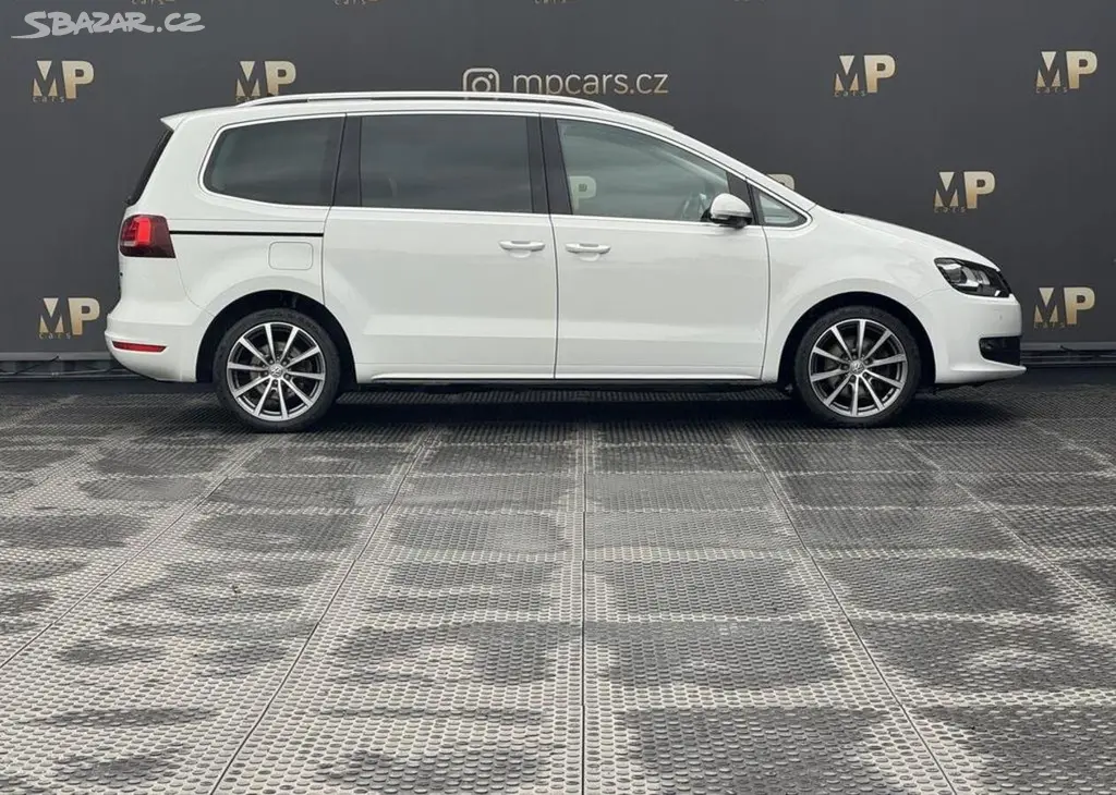 Volkswagen Sharan 2.0TDi 110kW Highline, 7míst - fotka 4