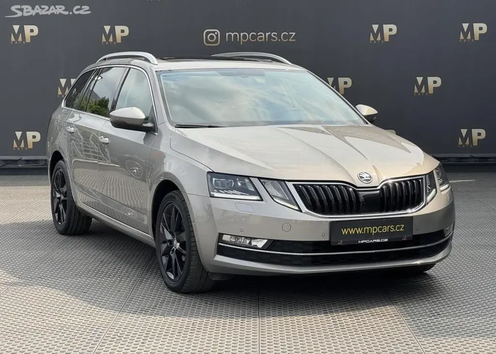 Škoda Octavia III 1.5TSi DSG Style+, 1.Maj - fotka 3