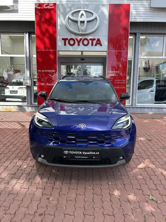 Toyota Yaris Cross, MC26 1,5 hybrid 130 koní - - fotka 2