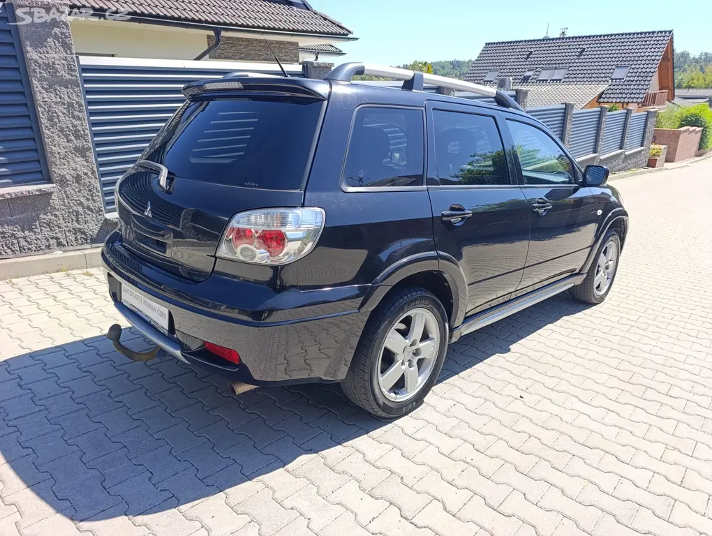 Mitsubishi Outlander,2.4i,2008,SRN,4x4,tažné,CEBIA - fotka 3