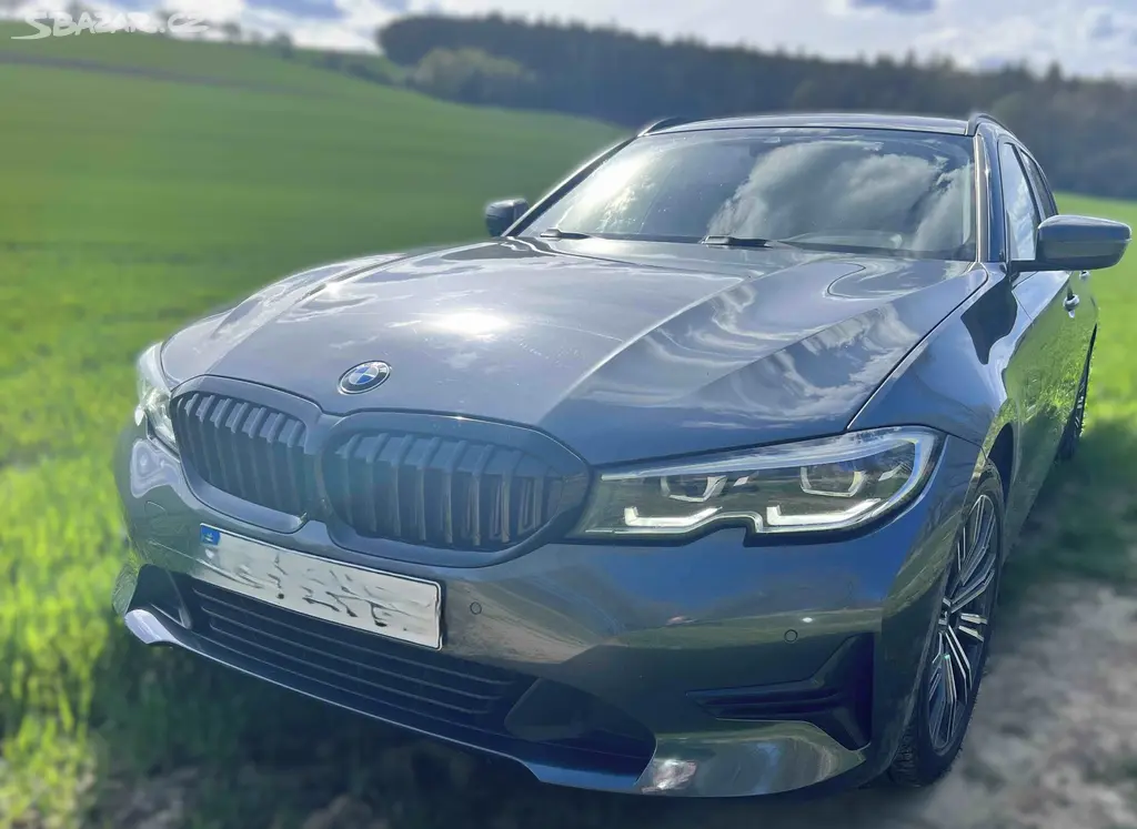 BMW 320d G21 140kW Sportline Touring - fotka 3