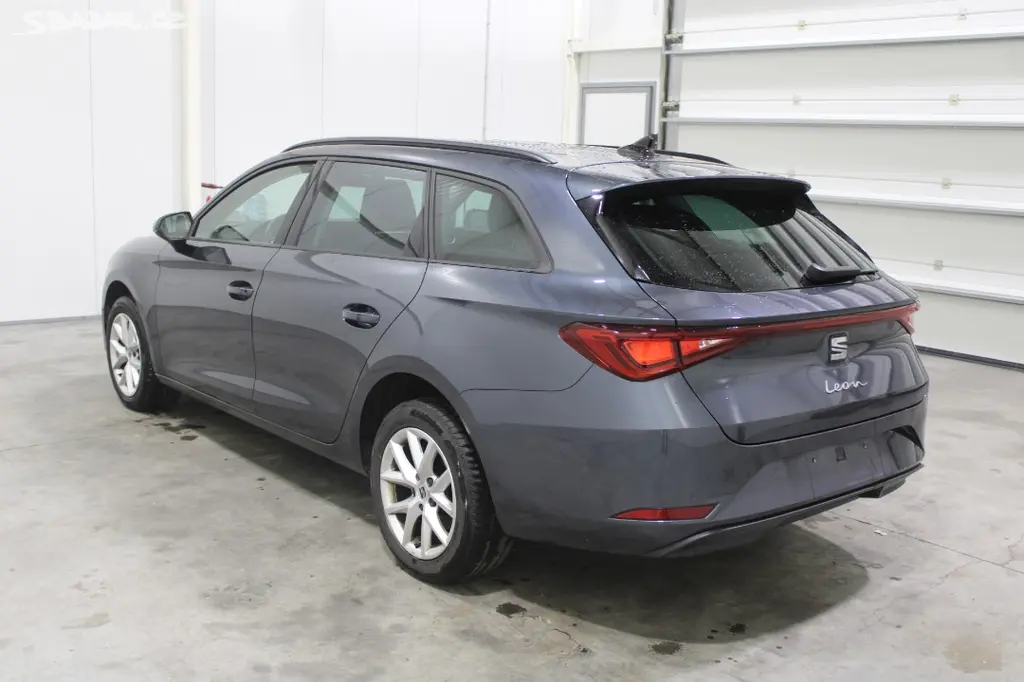 Seat LEON 2,0 tdi 110 AT , 2023 dovoz Belgie - fotka 4