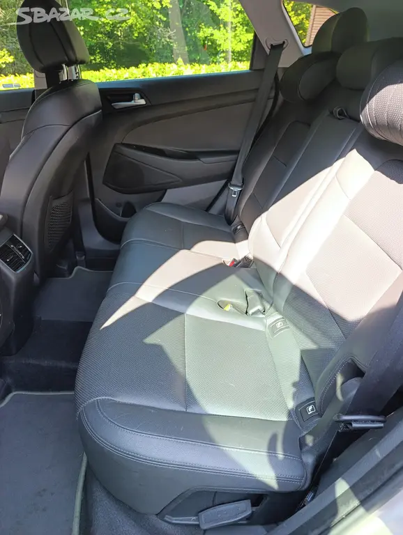 Prodám Hyundai Tucson 2,0 CRDI DCT 4x4 TOP stav - fotka 6