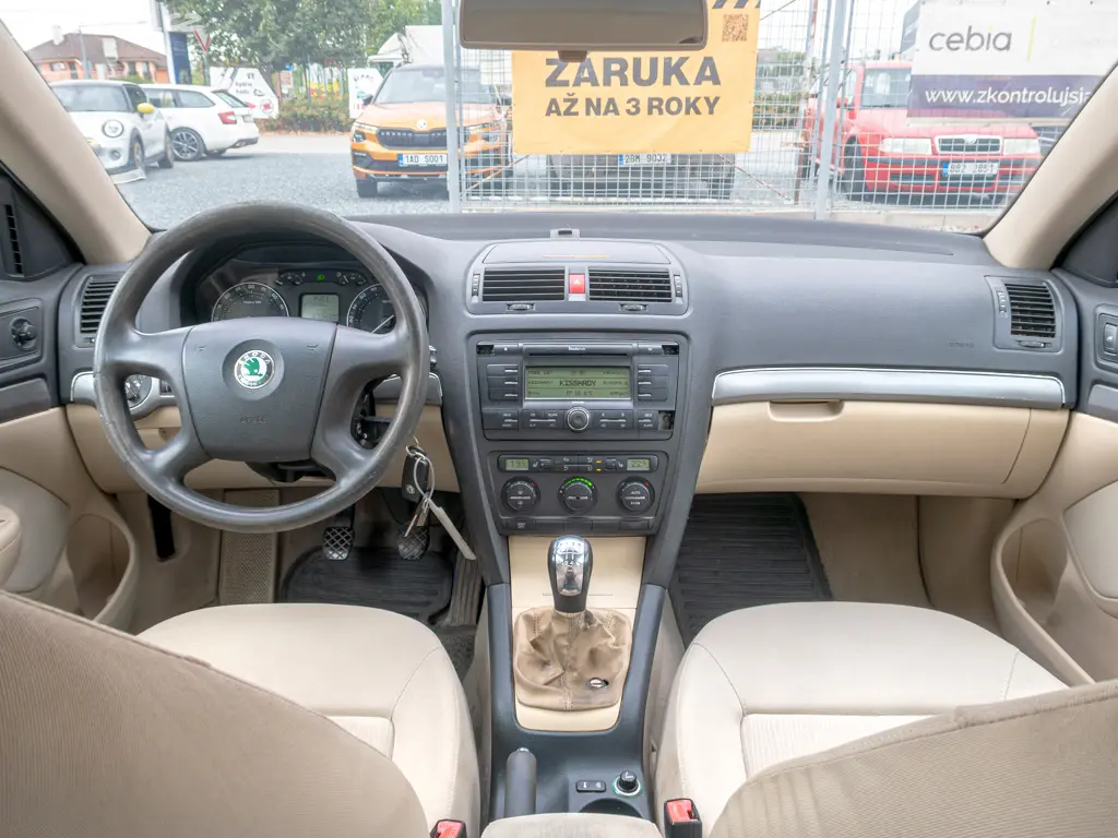 Škoda Octavia 1.9TDI 77KW PO ROZVODECH - fotka 4