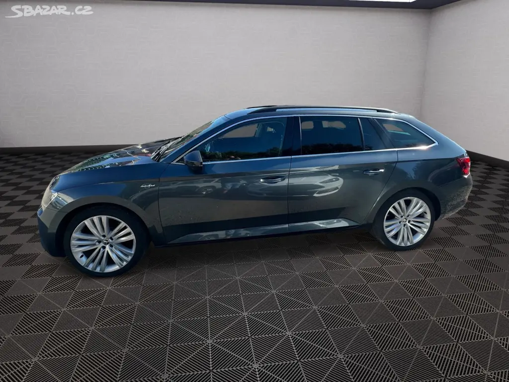 Škoda Superb, 2.0Tdi 140KW DSG - fotka 4