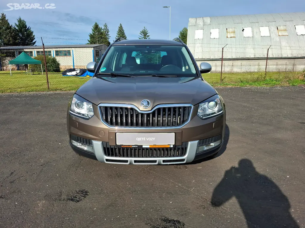 Škoda Yeti 2.0TDi 103kW,DSG,xenony,tažné zařízení - fotka 2