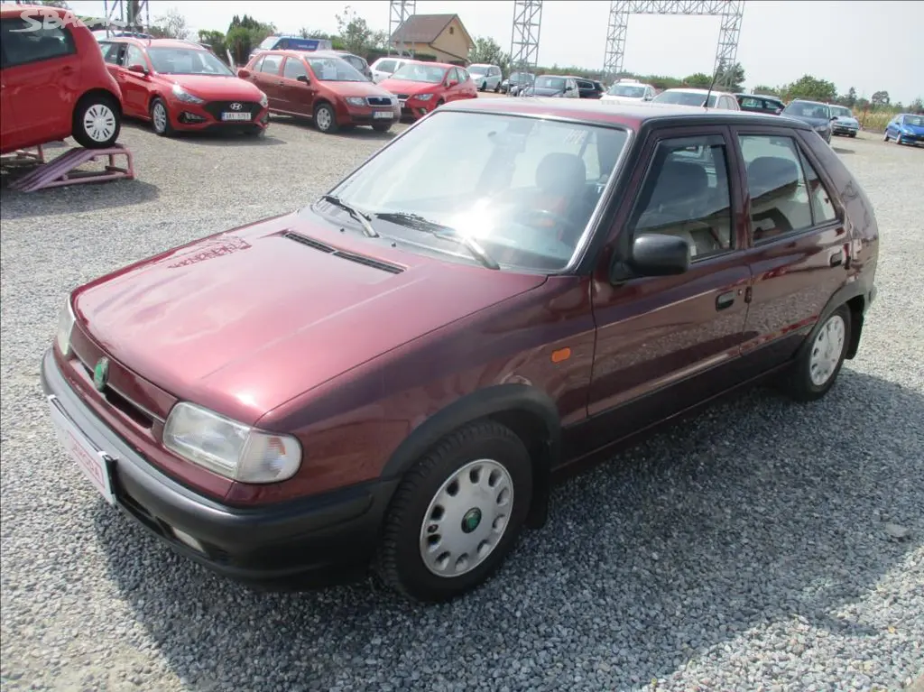 Škoda Felicia, 1,3 GLXi, 50kW, + 4x pneu, - fotka 3