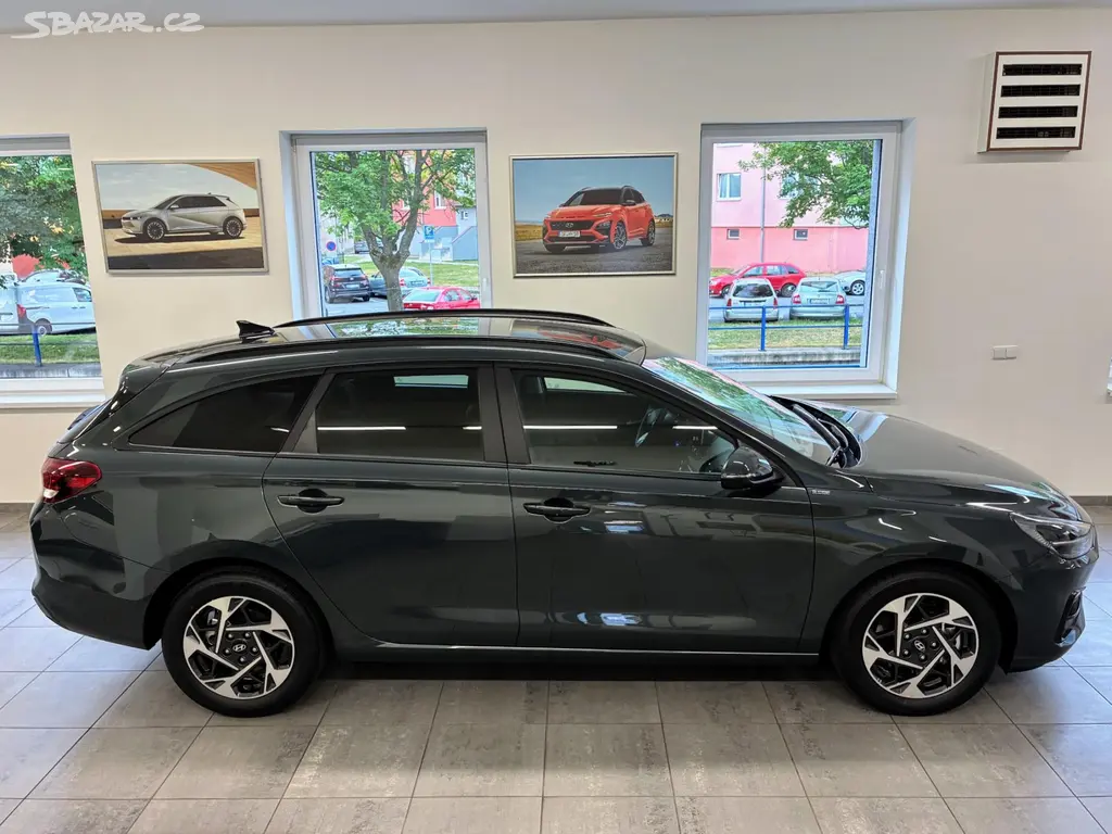 Hyundai i30, 1,6 T-GDi 110kW DCT GO CZECH - fotka 2